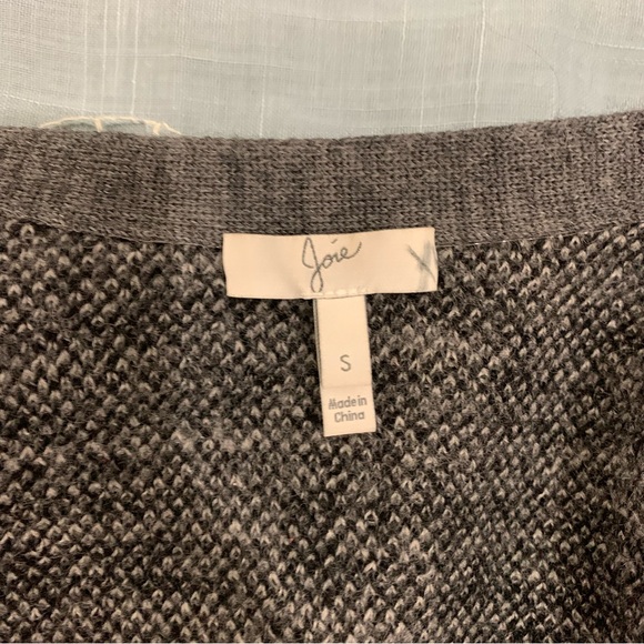 Joie gray plaid wool jacket with asymmetrical zipper - Picture 5 of 12